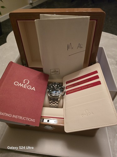 Omega diver 300m axial - diver, co-axial