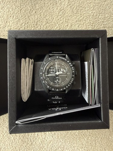 Omega swatch black - x,